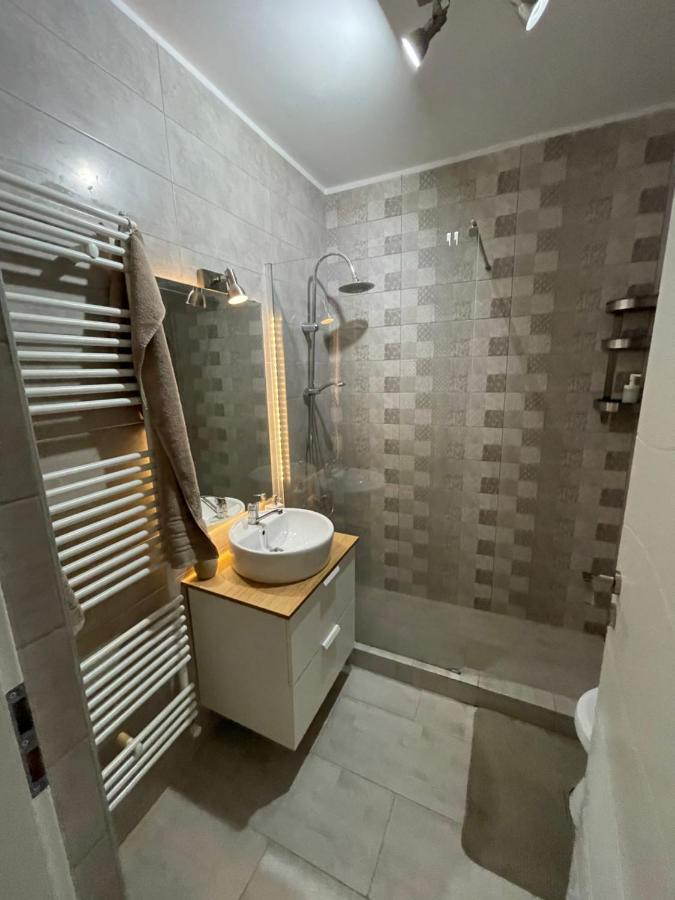 Plaza Luxury Apartment Near Presidential Palace Bucarest Exterior foto