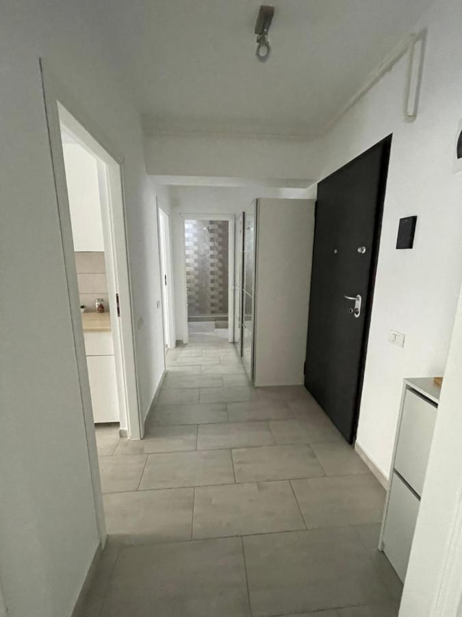 Plaza Luxury Apartment Near Presidential Palace Bucarest Exterior foto